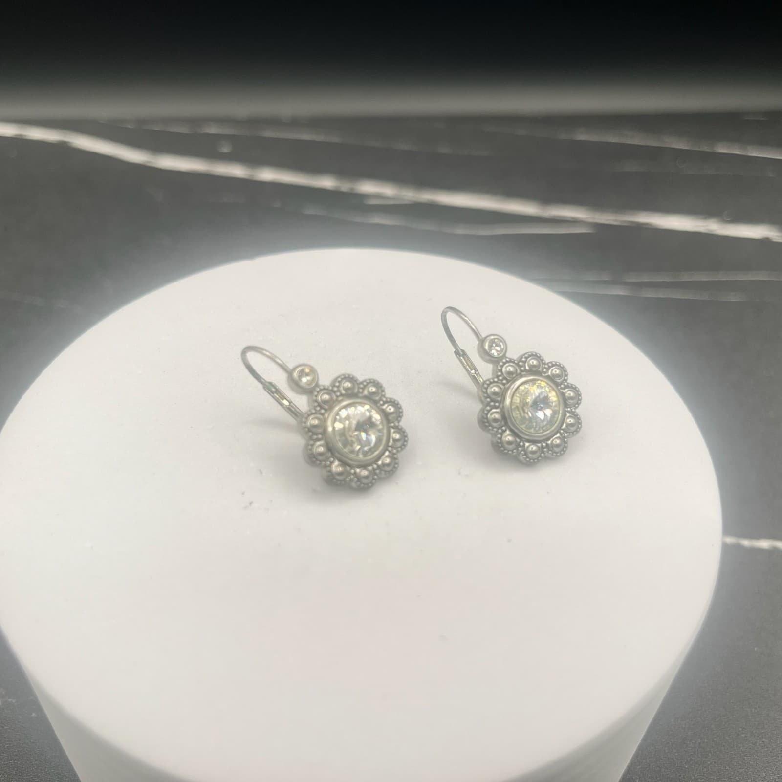 Vintage Silver Tone Earrings Raised Metal Beads Victorian-Style Women's Jewelry - Thumbnail 5