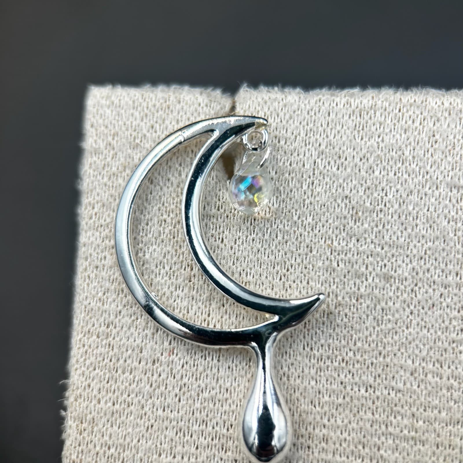 Vintage Silver-Tone Crescent Moon Earrings with Crystal Drop - Elegant Design - Thumbnail 2