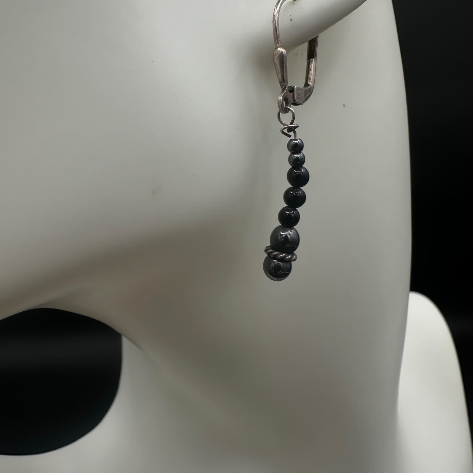 Vintage Black Beaded Lever back Dangle Earrings Silver tone Fashion Y2K - Thumbnail 4