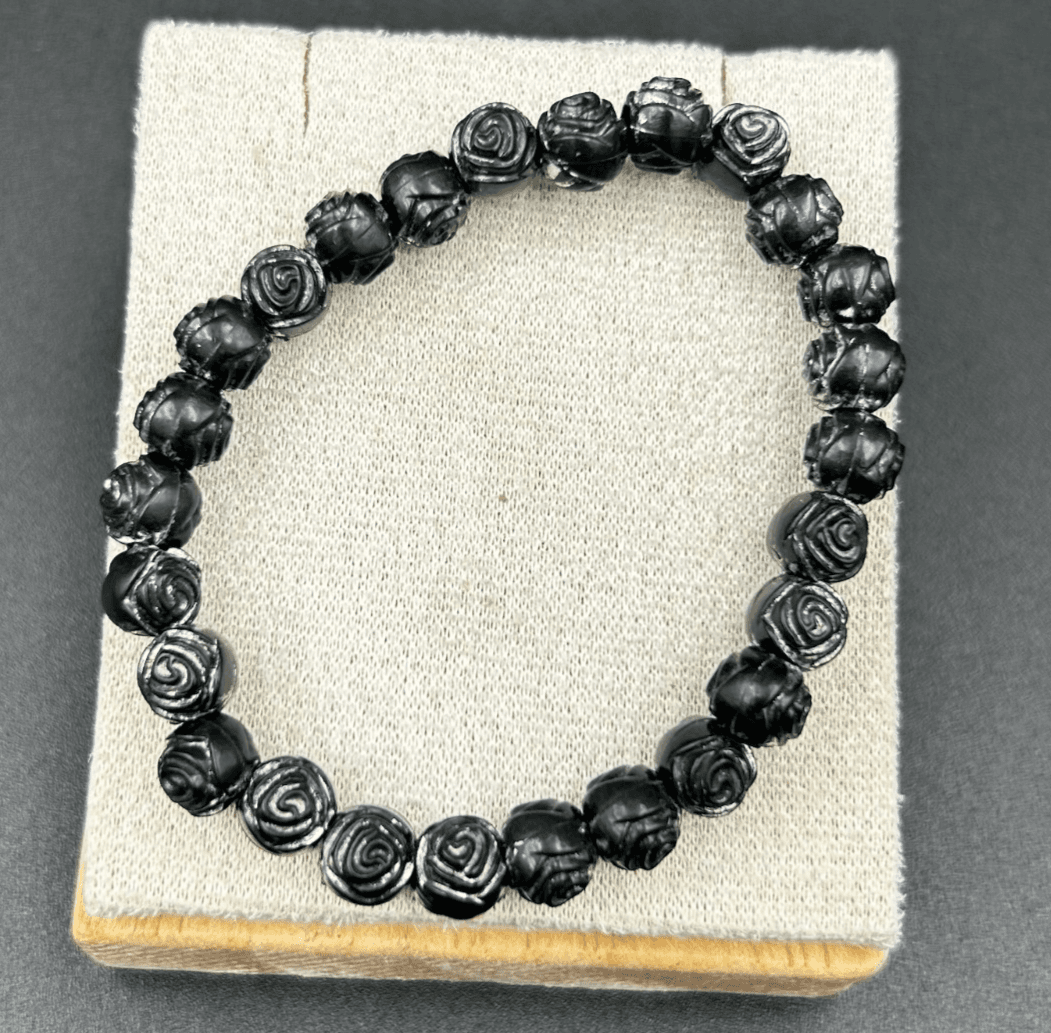 Vintage Beaded Bracelet Black Plastic Flowers Floral Stretch Single Strand Retro - Image 1