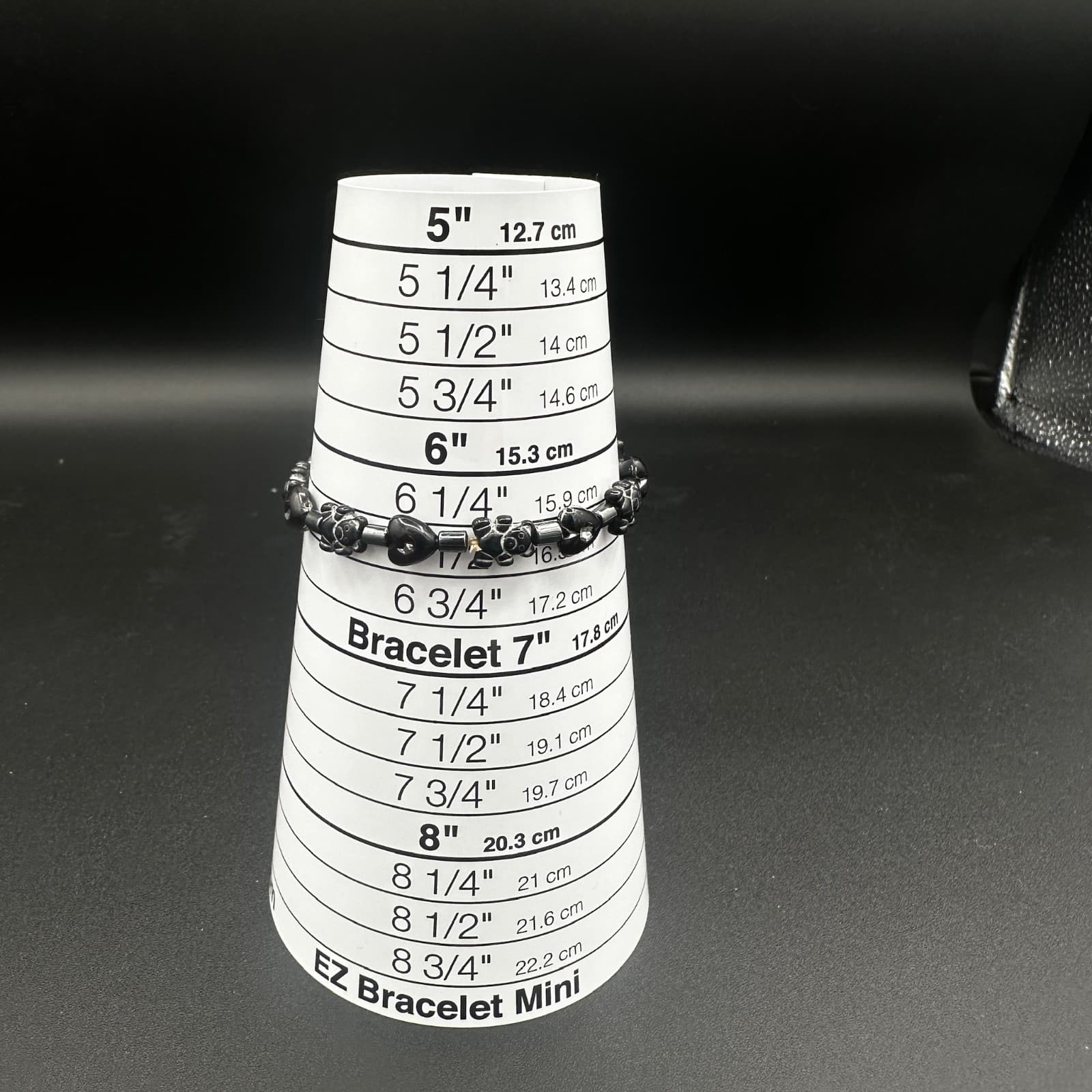 Vintage Hematite Bracelet Carved Animals Black Metallic Stretch 90s 5.5'' Y2K - Thumbnail 7