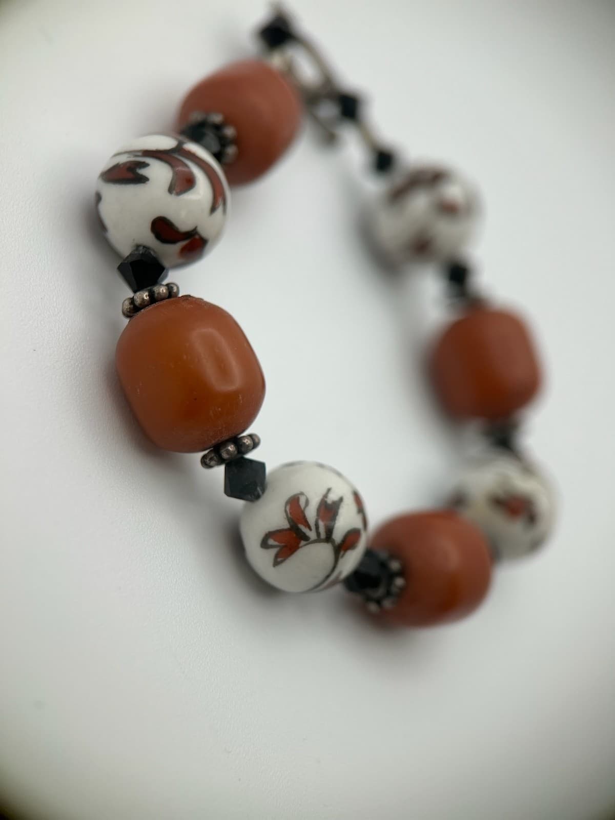 Vintage Beaded Bracelet Brown Glass & Hand-Painted Ceramic Floral Beads - Thumbnail 6