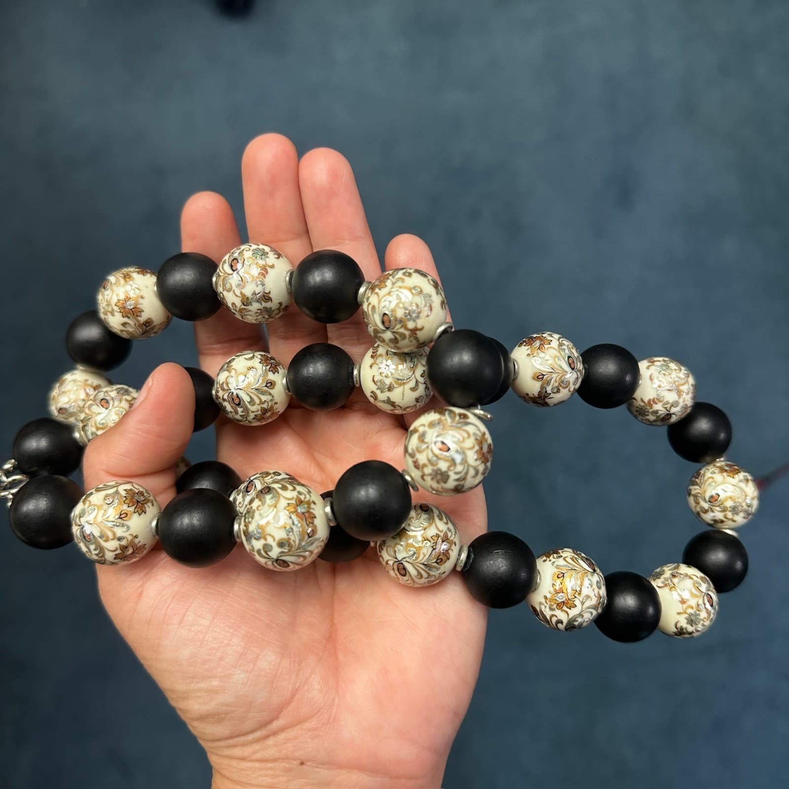 Vintage Japanese Opulent Nagaya & Flat Black Large Beaded Necklace 30'' - Thumbnail 4