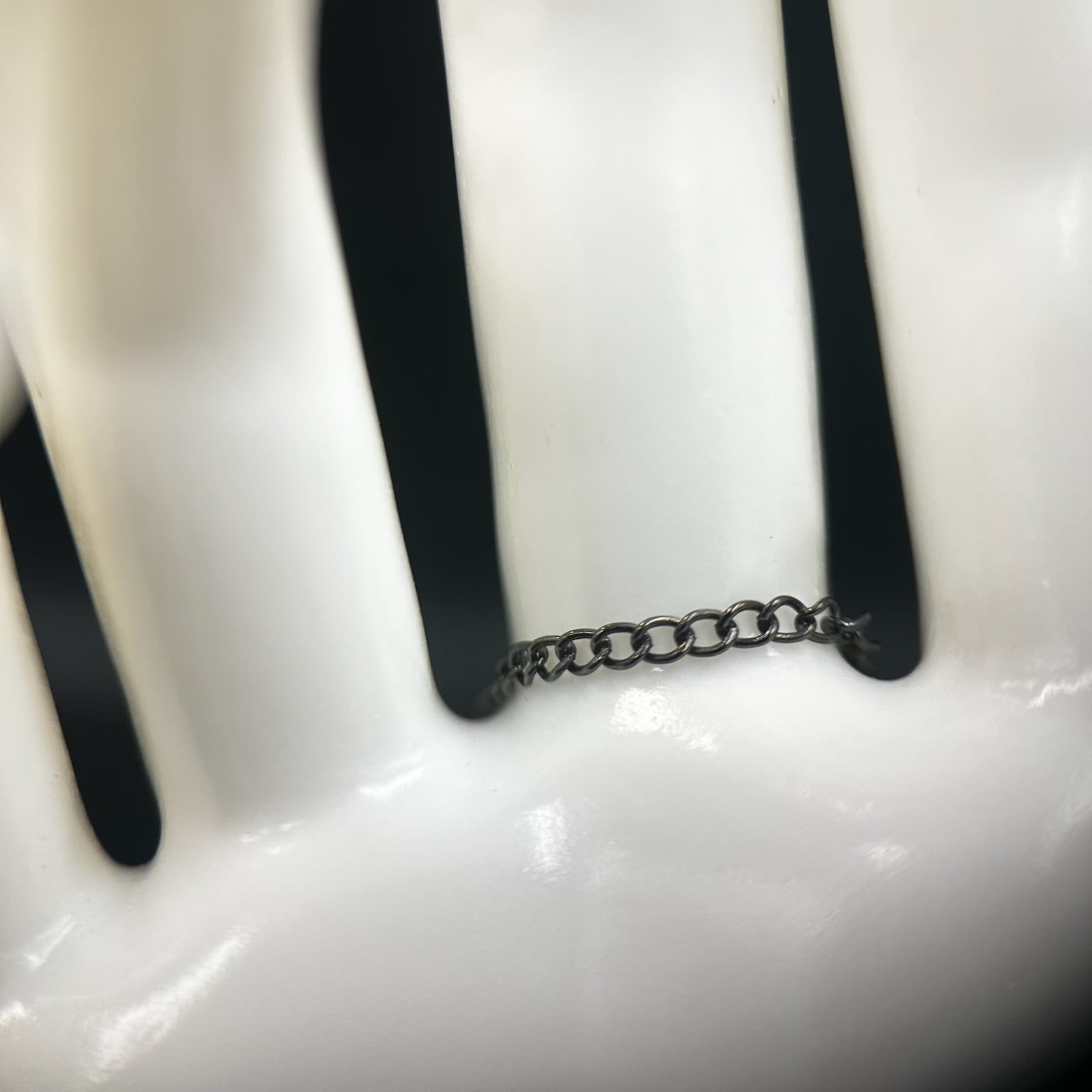 Vintage Day of the Dead Aesthetic Skull & Red Rose Hand Chain Bracelet 6.5" - Thumbnail 8