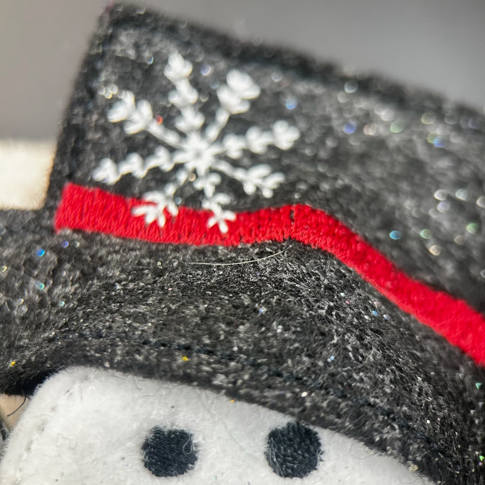 Vintage Tealight Snowman Brooch Pin - Felt Gingham Ribbon Holiday Accessory - Thumbnail 4