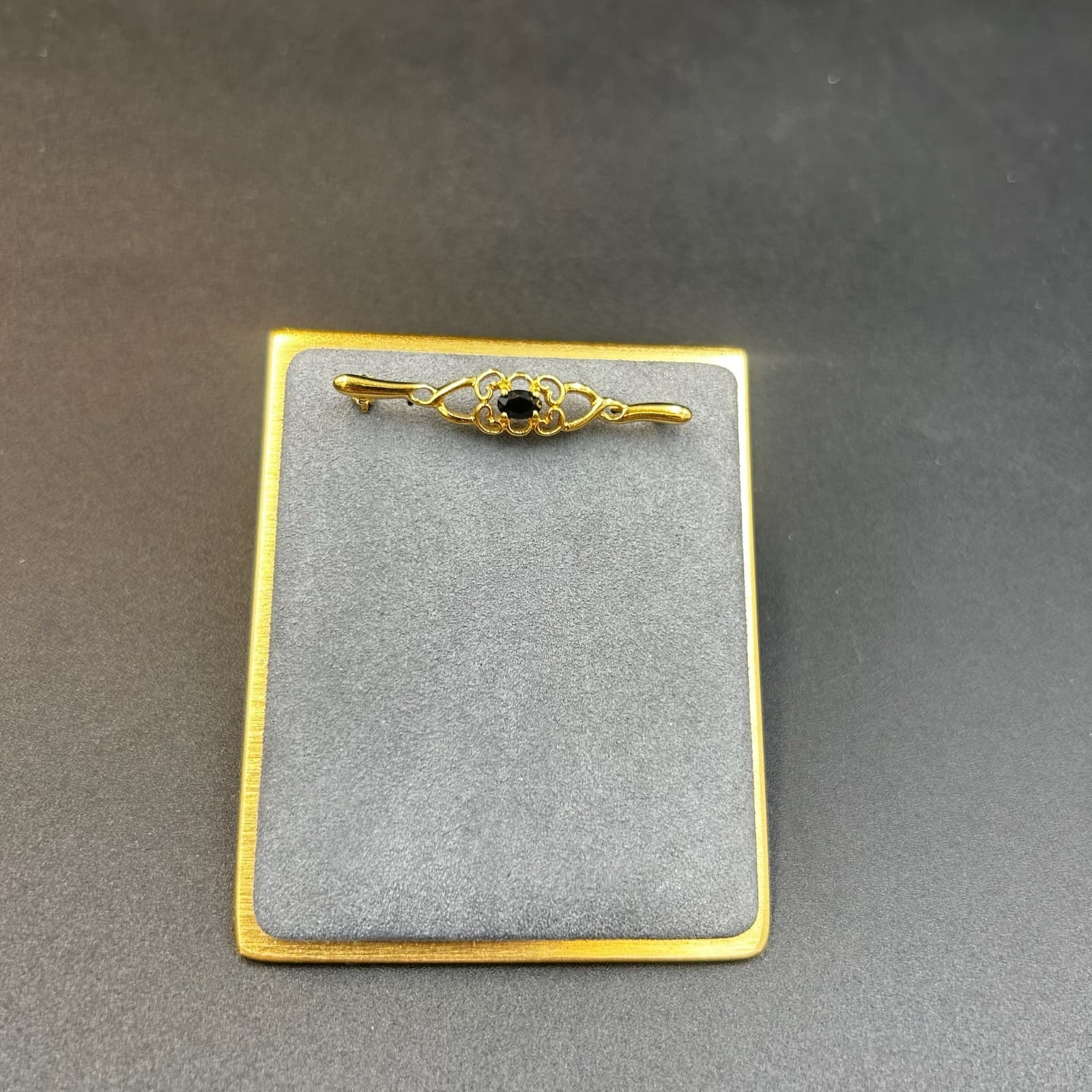 Vintage Edwardian Style Black Rhinestone Swirl Filigree Bar Brooch in Gold Plate - Thumbnail 2