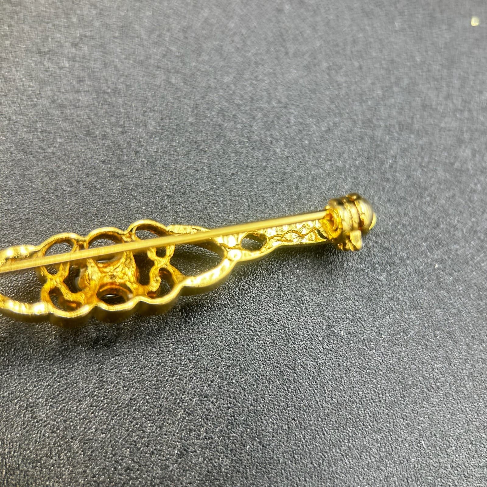 Vintage Edwardian Style Black Rhinestone Swirl Filigree Bar Brooch in Gold Plate - Thumbnail 8