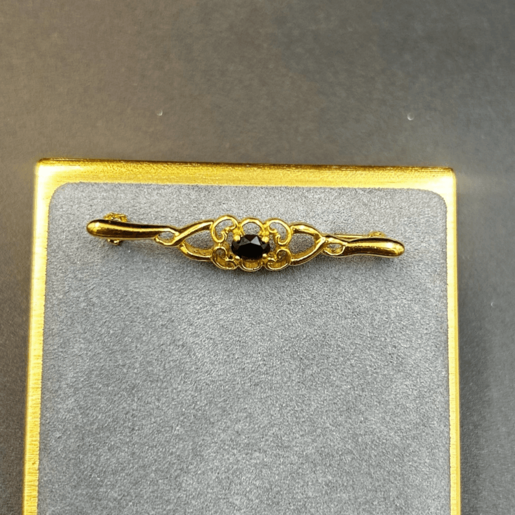 Vintage Edwardian Style Black Rhinestone Swirl Filigree Bar Brooch in Gold Plate - Image 1