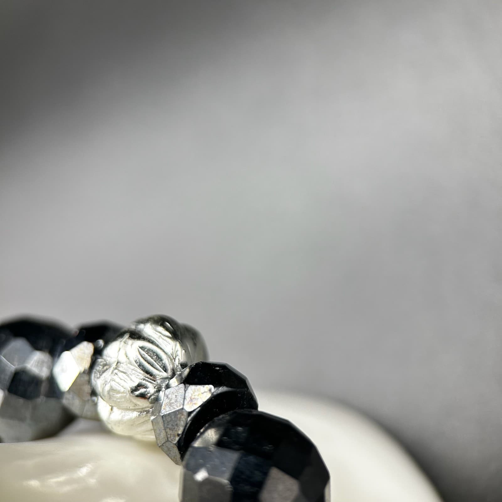 Vintage Bohemian Chic Black & Clear Beaded Bracelet Stretch Y2K 90s 2000s - Thumbnail 4