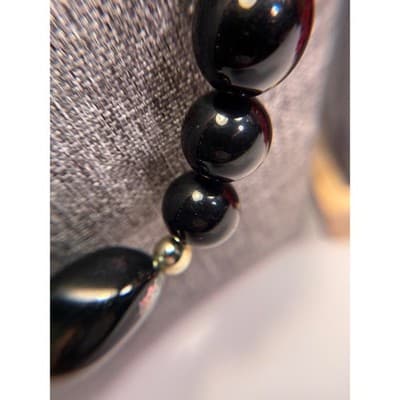 Vintage Lot of 3 Statement Necklaces – Red Beaded, Black Glass, Rose Gold Tone - Thumbnail 11