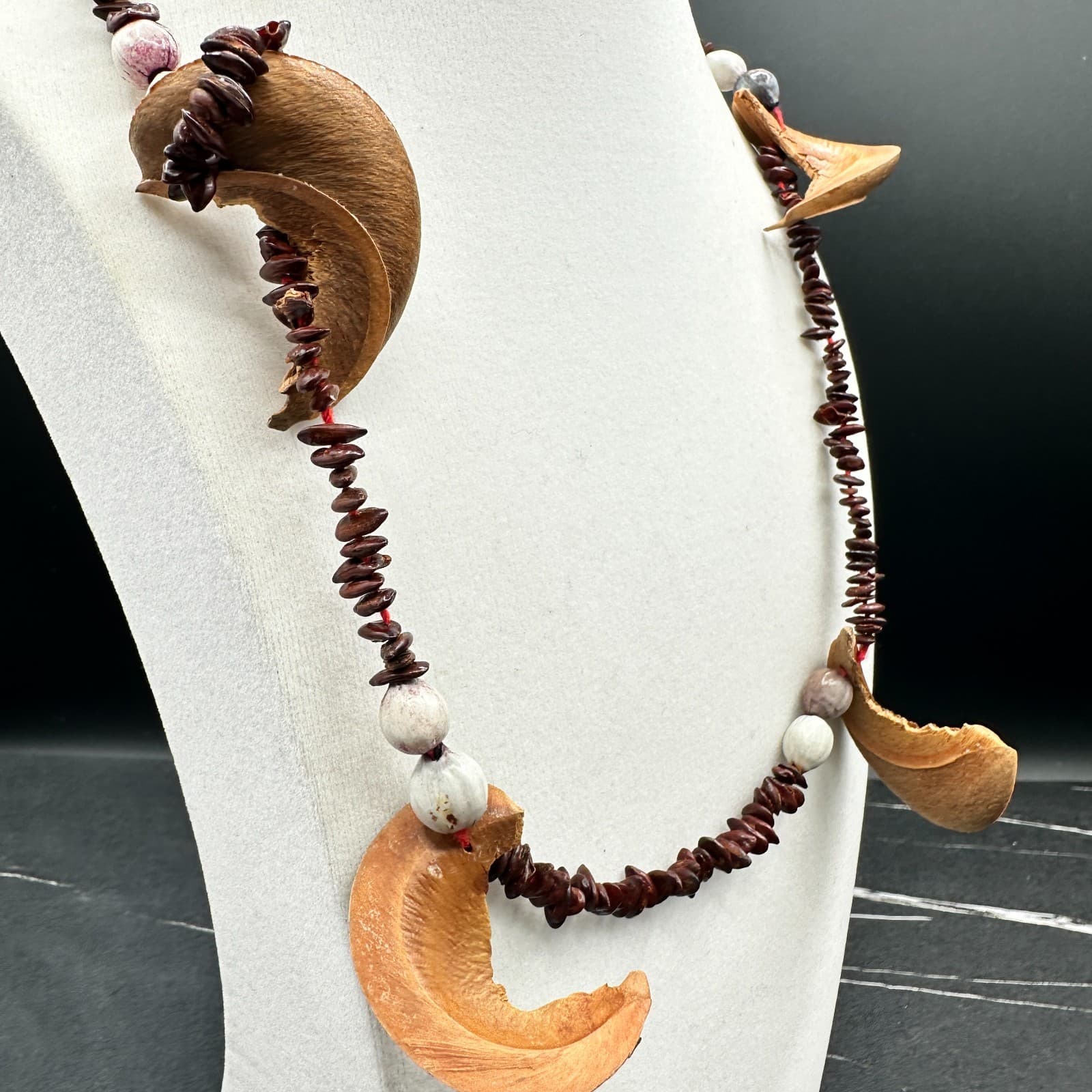 VTG 90s Amber Orange Swirl Lucite Beaded Necklace Chunky High Gloss Retro - Thumbnail 3