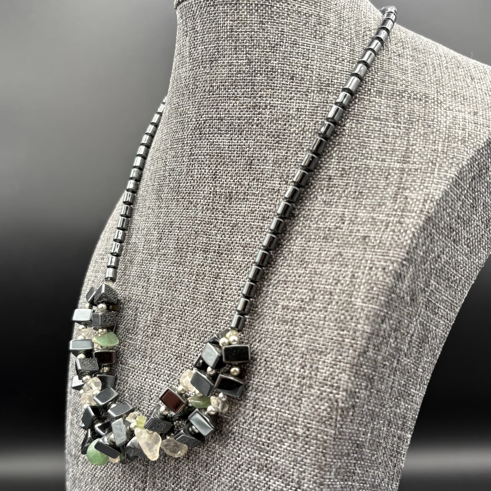 Vintage Chunky Hematite Gemstone Cluster Necklace Green Aventurine Quartz Boho - Thumbnail 4