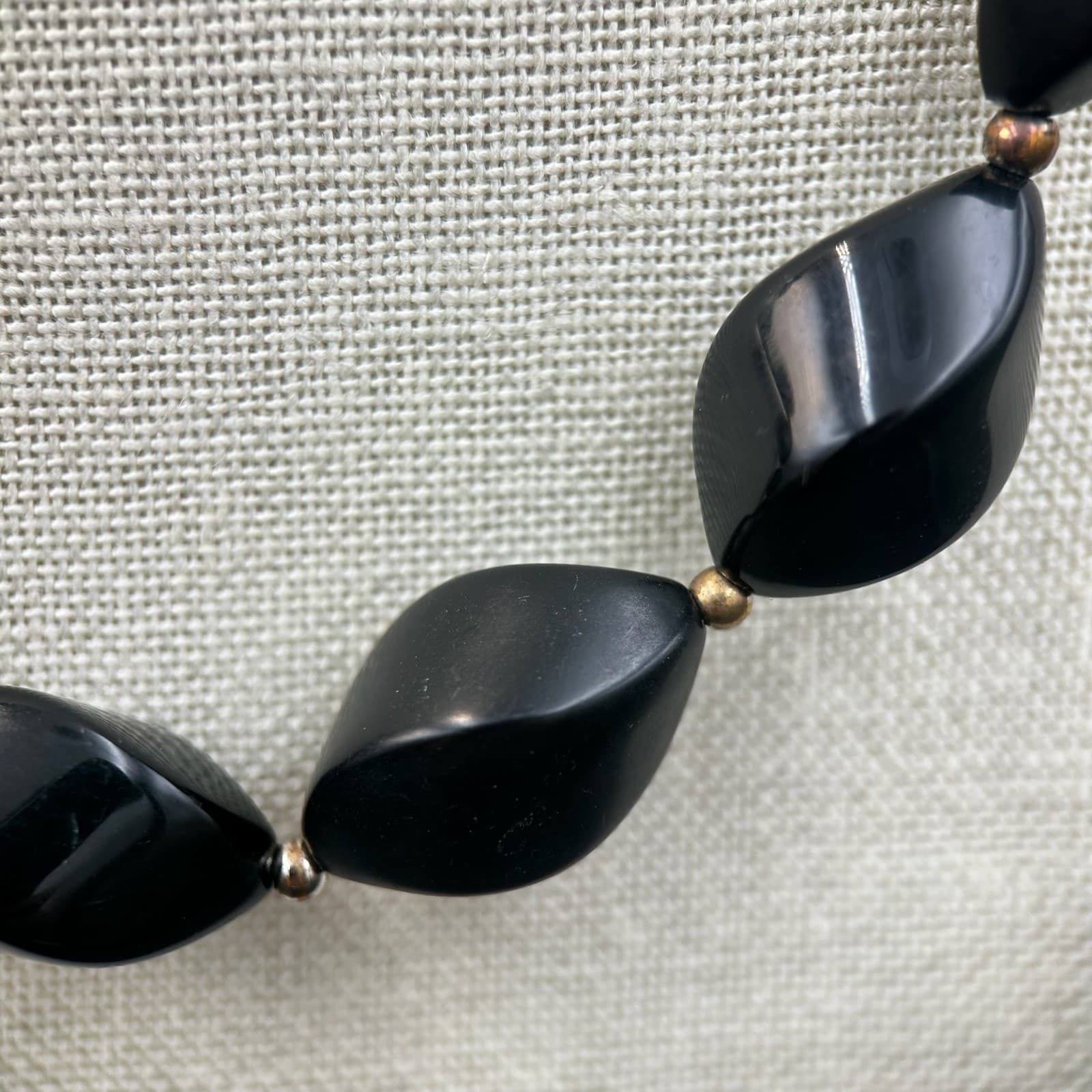 Vintage Black Lucite Gold Tone Tetrahedron Beaded Necklace Statement 20'' Y2K - Thumbnail 4