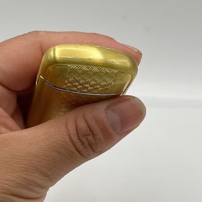 Vintage Gold Tone Butane Gas Lighter Engine Turned Diamond Pattern Pocket Slim - Thumbnail 5