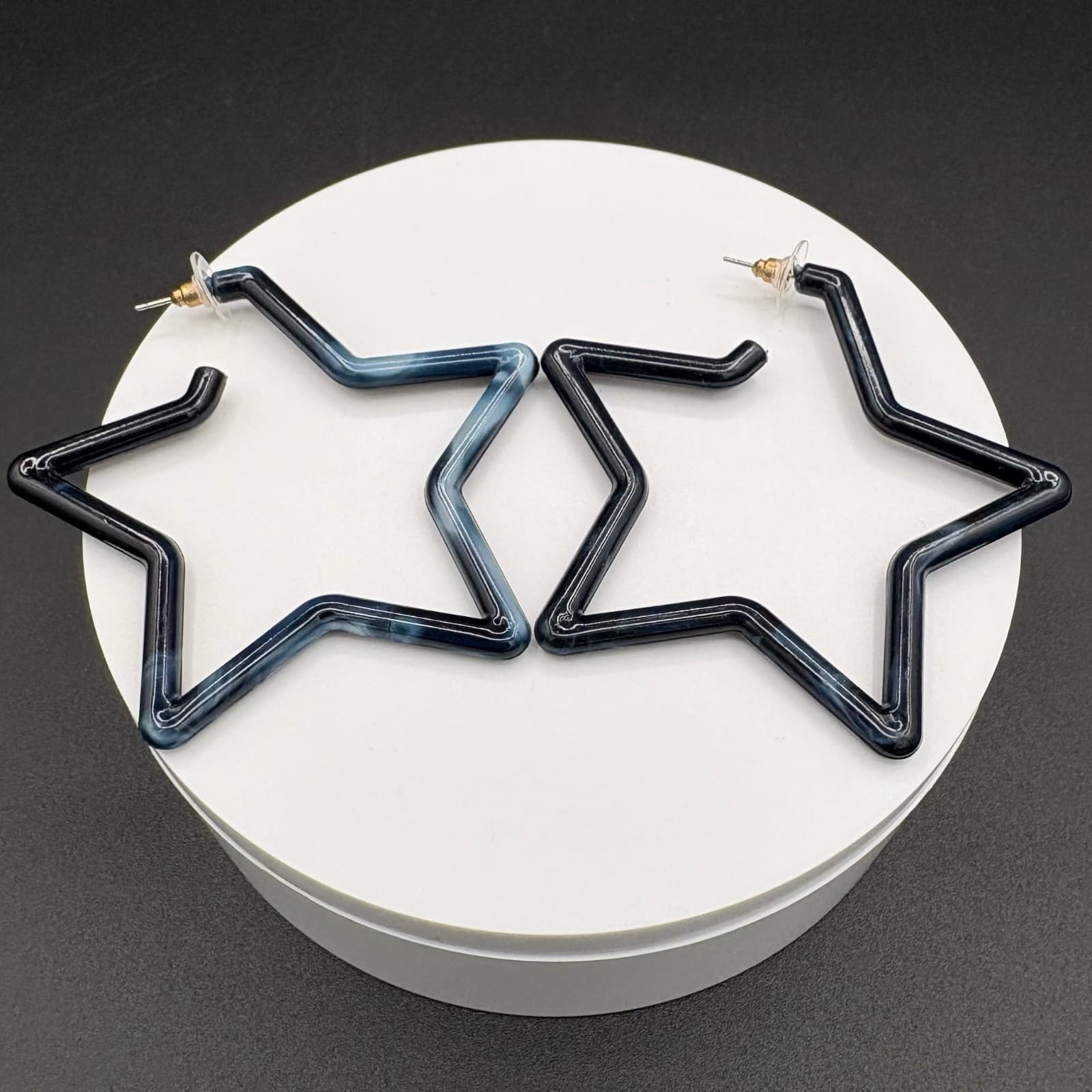 Vintage Chunky Star Hoop Earrings Black & Blue Acrylic Dangle Fashion Jewelry - Thumbnail 4
