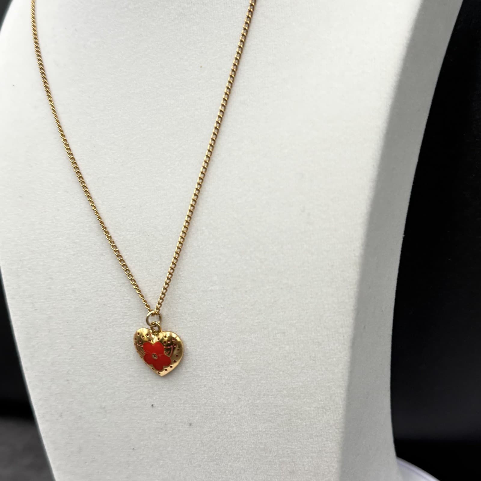 Vintage Gold Tone Heart Pendant Necklace Red Floral Enamel Sweet Charm - Thumbnail 5