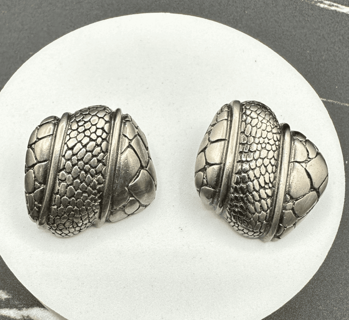VTG 90s Silver Tone Large Statement Earrings Textured Reptile Skin Jewelry - Image 1
