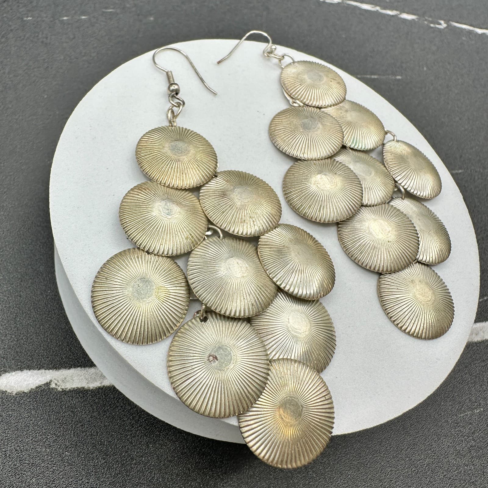 VTG Silver Tone Disc Dangle Earrings Women Boho Long Chandelier Jewelry - Thumbnail 14