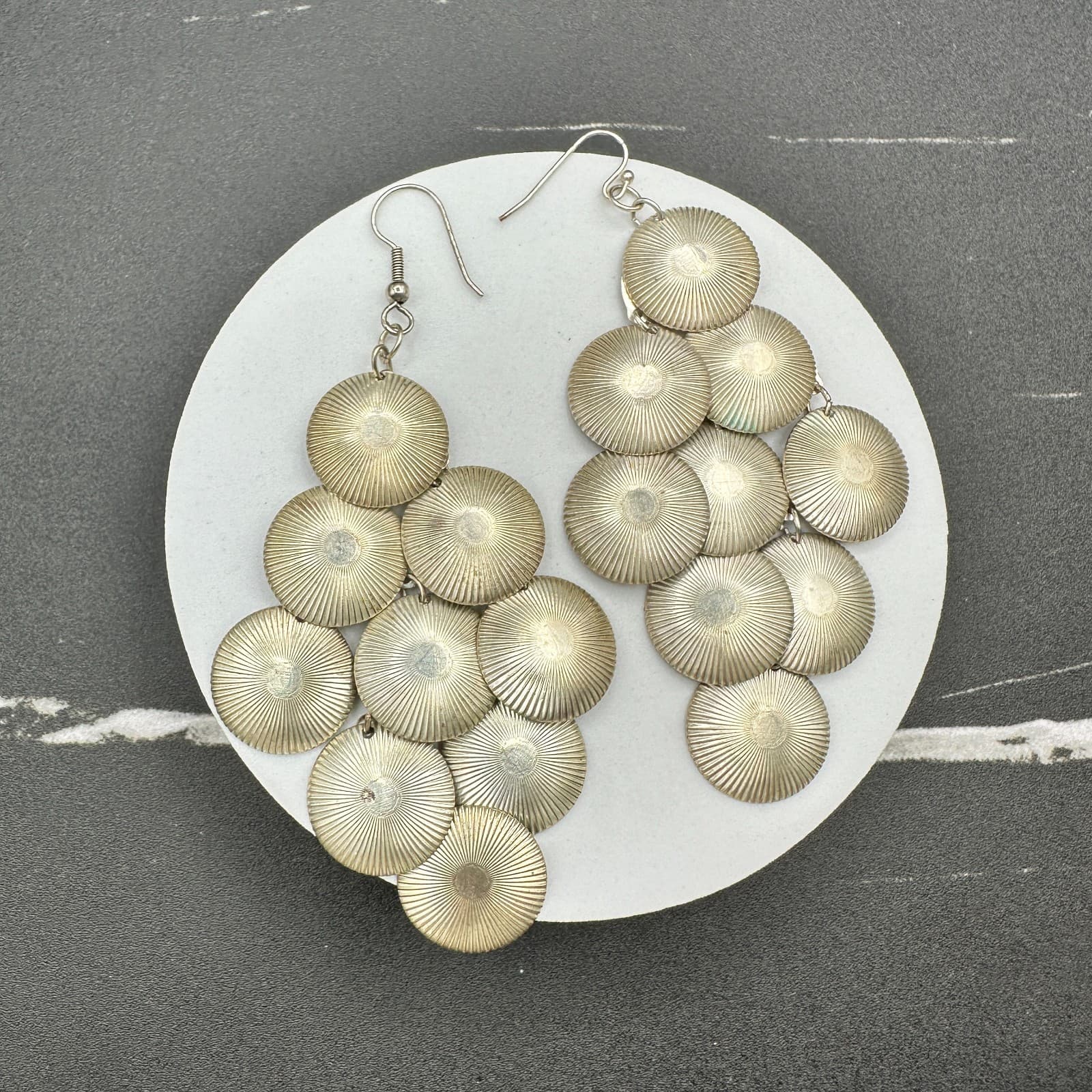 VTG Silver Tone Disc Dangle Earrings Women Boho Long Chandelier Jewelry - Thumbnail 12