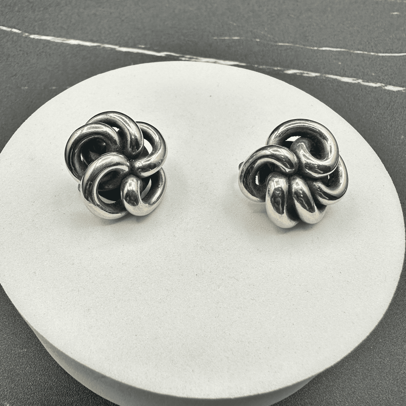 Vintage Silver Tone Knot Earrings Chunky Modernist 70s Screwback Statement - Thumbnail 3