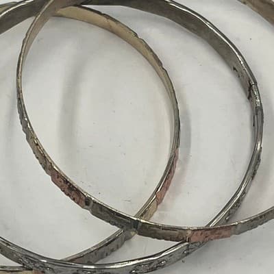 Vintage Tri-Tone Bangle Bracelet Set 3pc Elephant & Turtle Animal Motif Jewelry - Thumbnail 3