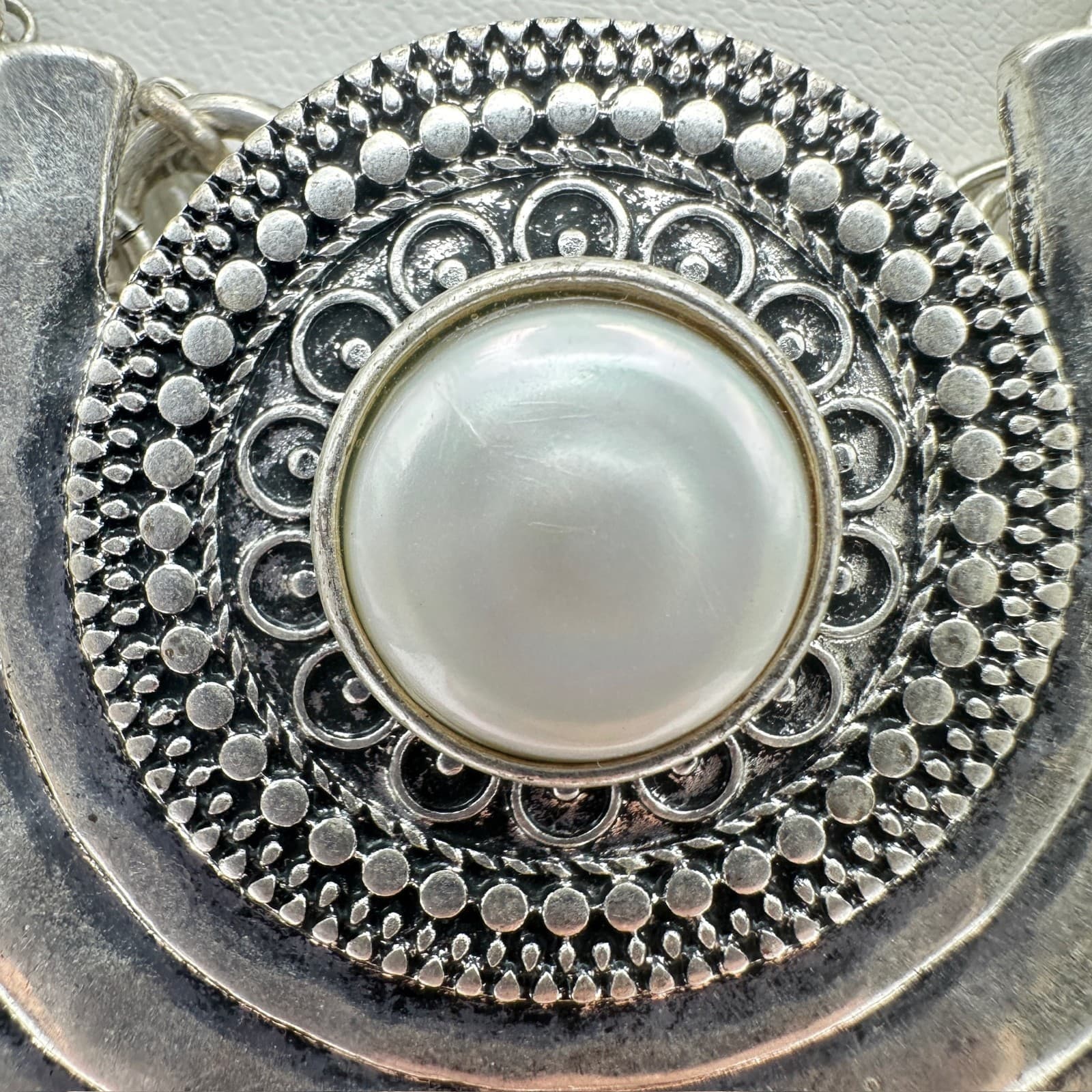 Vintage 90s Silver Tone Multi-Chain Faux Pearl Pendant Necklace Boho Statement - Thumbnail 4