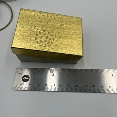 Victorian Style Cameo Brooch Pin Black & White Lace Ribbon Bead Detail Gold Box - Thumbnail 8