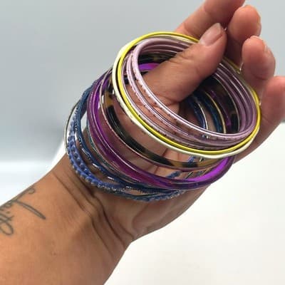 14 Pcs Vintage Bangle Bracelet Lot Colorful Enamel Glitter Acrylic Classic - Image 1