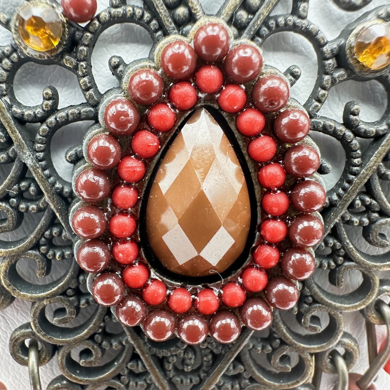 Vintage 90s Bronze Filigree Pendant Beads Necklace Rhinestone Women's Jewelry - Thumbnail 10