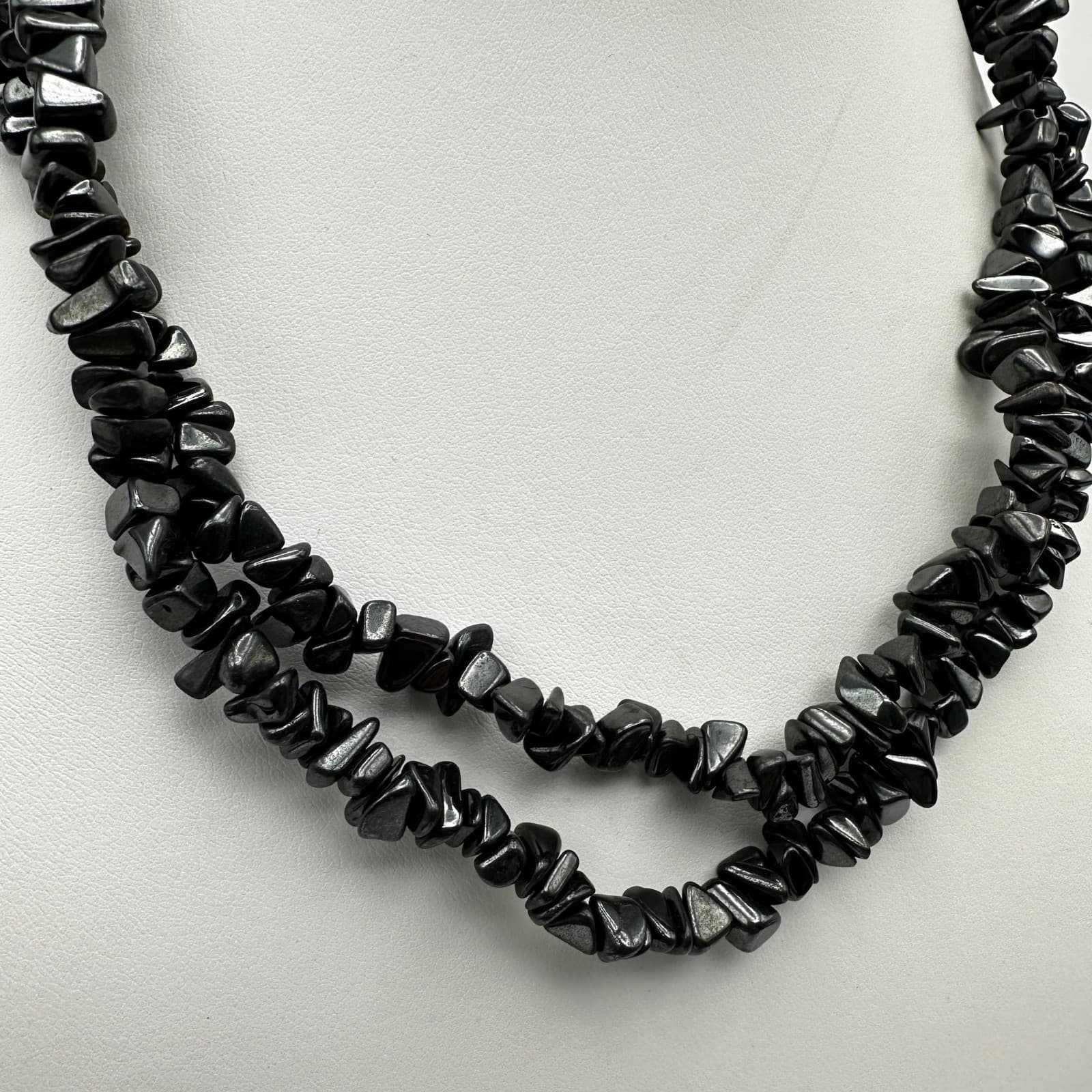 Vintage 80s Hematite Chip Stone Necklace Black Beaded Multi-Strand Boho Jewelry - Thumbnail 2
