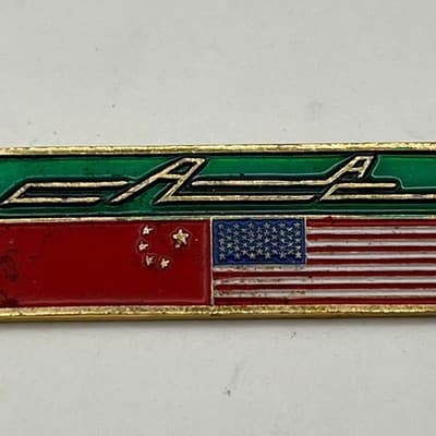 VTG CAAC Airline Pilot Wing Pin China US Flag Enamel Aviation Memorabilia Rare - Thumbnail 2
