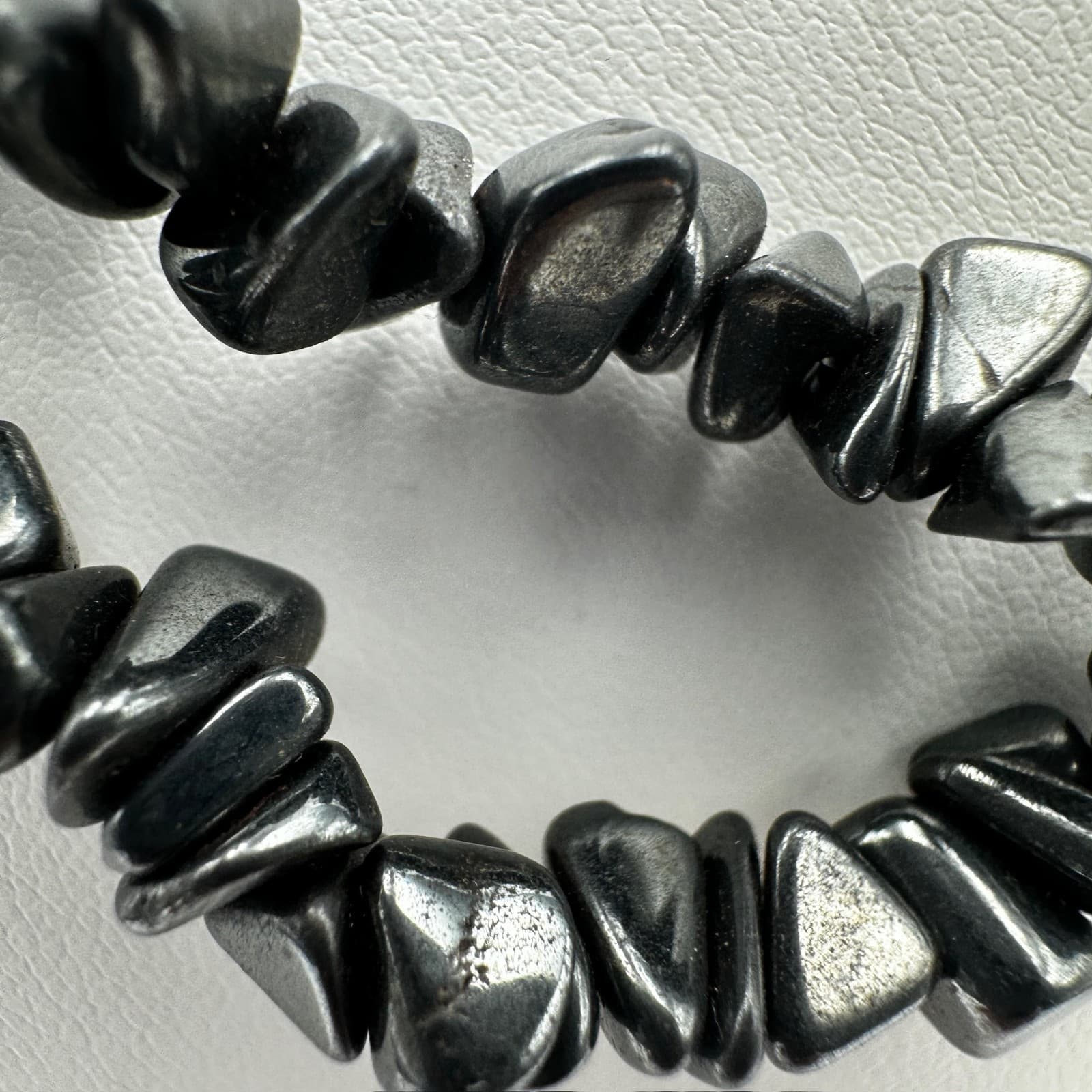 Vintage 80s Hematite Chip Stone Necklace Black Beaded Multi-Strand Boho Jewelry - Thumbnail 7