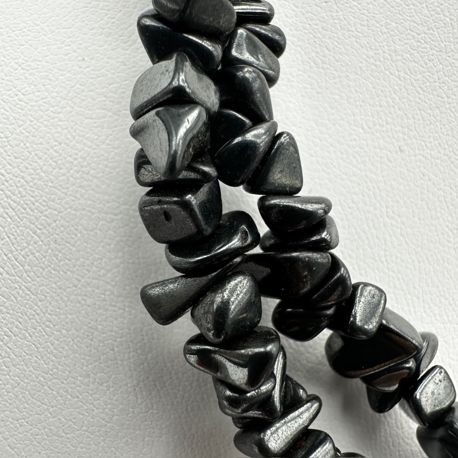 Vintage 80s Hematite Chip Stone Necklace Black Beaded Multi-Strand Boho Jewelry - Thumbnail 6