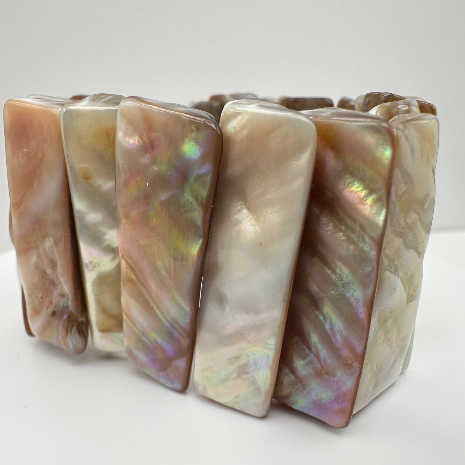 Vintage Y2K Mother of Pearl Shell Stretch Bracelet Iridescent Chunky Jewelry - Thumbnail 4