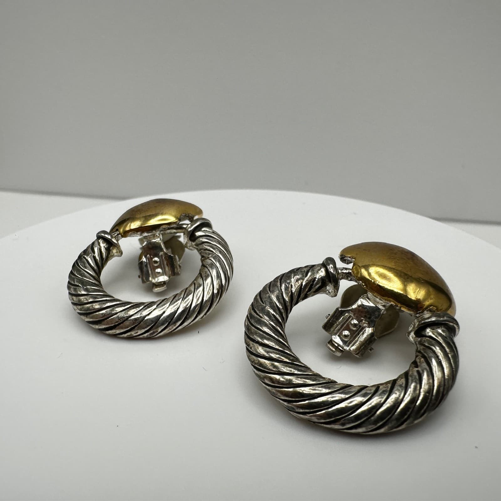 Vintage 90s Silver Gold Tone Ribbed Twisted Door Knocker Earrings Jewelry - Thumbnail 5