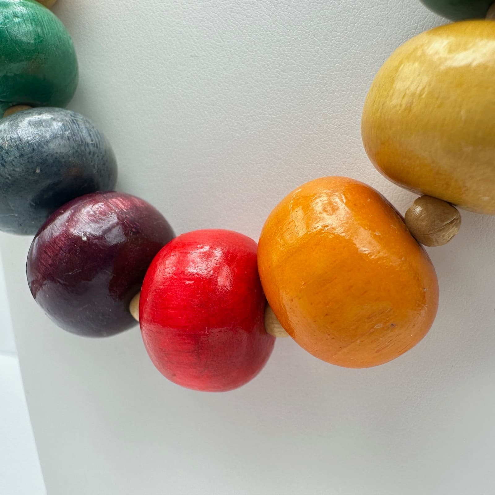 Vintage 90s Wood Bead Chunky Statement Necklace Boho Retro Women's Jewelry - Thumbnail 6