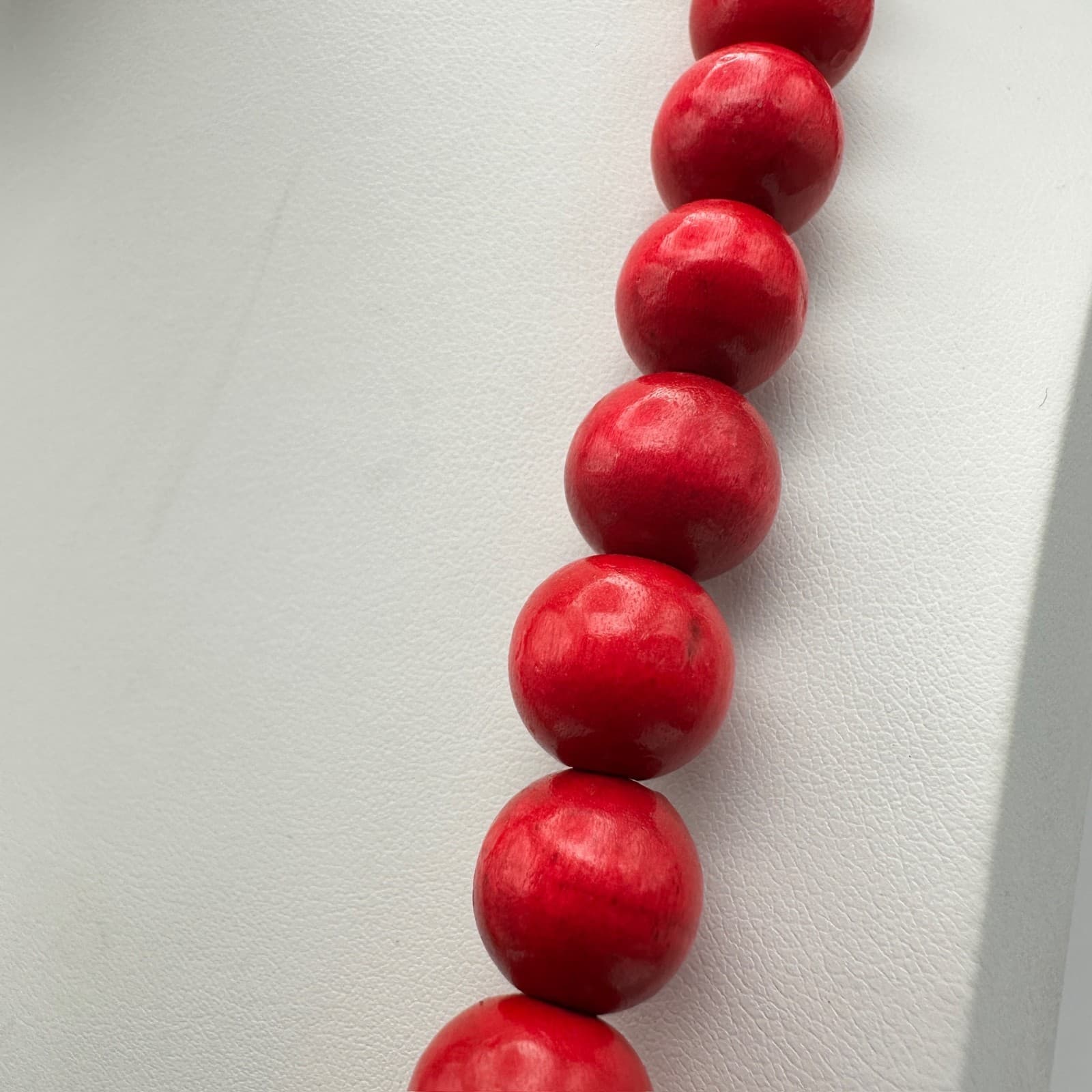 Vintage 90s Wood Bead Chunky Statement Necklace Boho Retro Women's Jewelry - Thumbnail 12