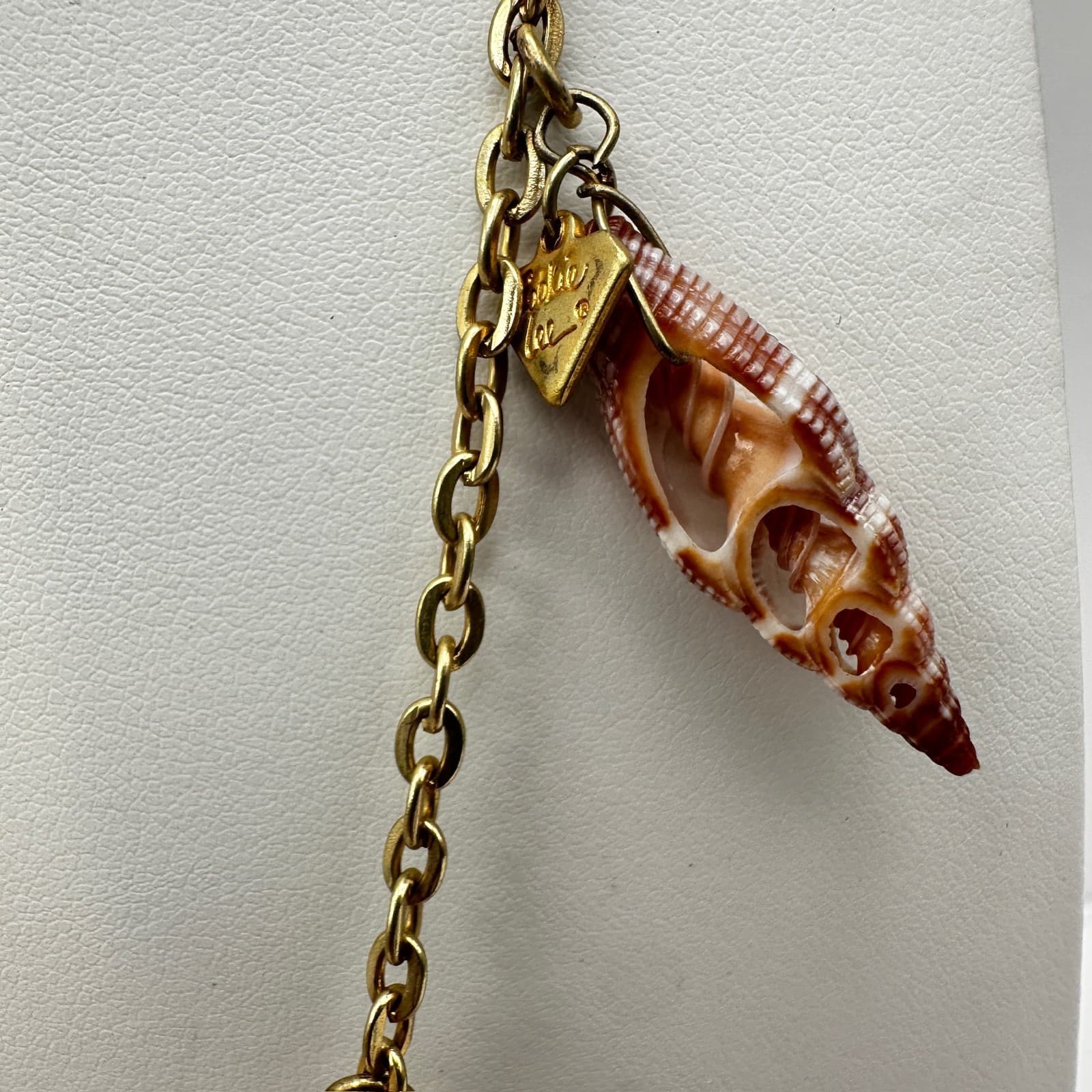 Vintage 90s cookie lee Sea Shell Charm Necklace Gold Tone Women's Jewelry - Thumbnail 7