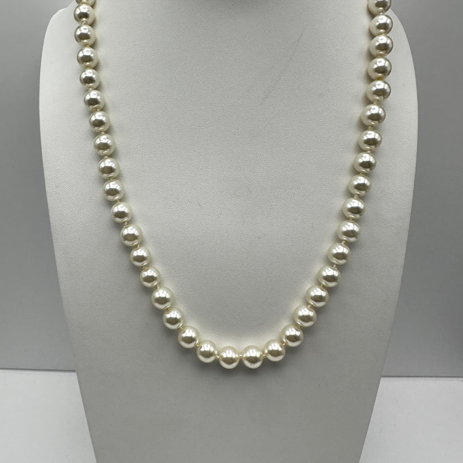 Vintage 90s Faux Pearl Strand Necklace Ornate Brass Filigree Clasp Jewelry - Image 1