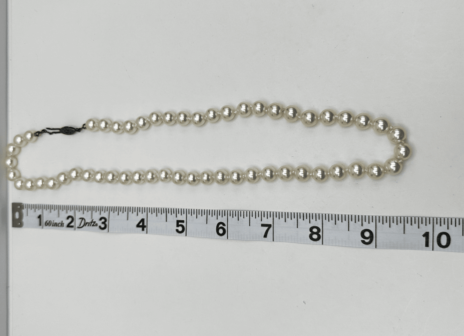 Vintage 90s Faux Pearl Strand Necklace Ornate Brass Filigree Clasp Jewelry - Thumbnail 12