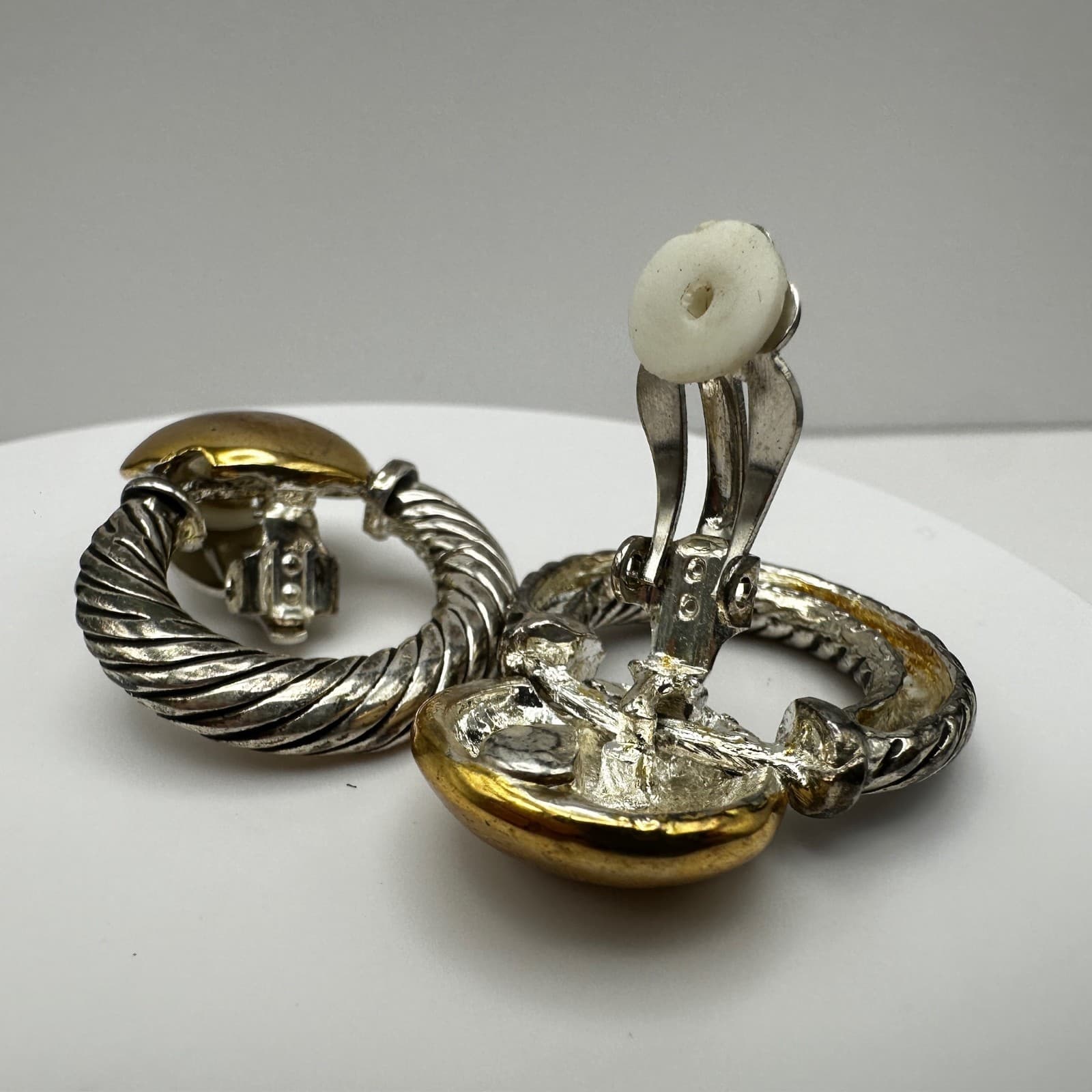 Vintage 90s Silver Gold Tone Ribbed Twisted Door Knocker Earrings Jewelry - Thumbnail 8