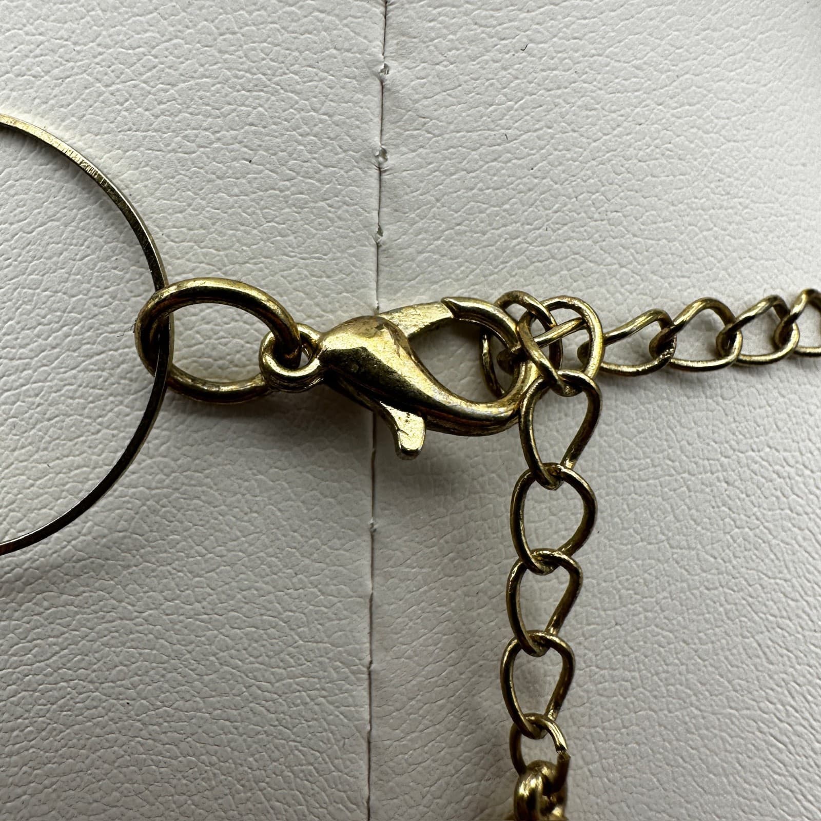 Vintage 90s Women's Gold Tone Interlocking Circle Link Statement Necklace - Thumbnail 10