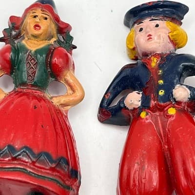 Vintage Dutch Boy Girl Hand Painted Brooch Pin Set Red Blue Costume Jewelry Pair - Thumbnail 2