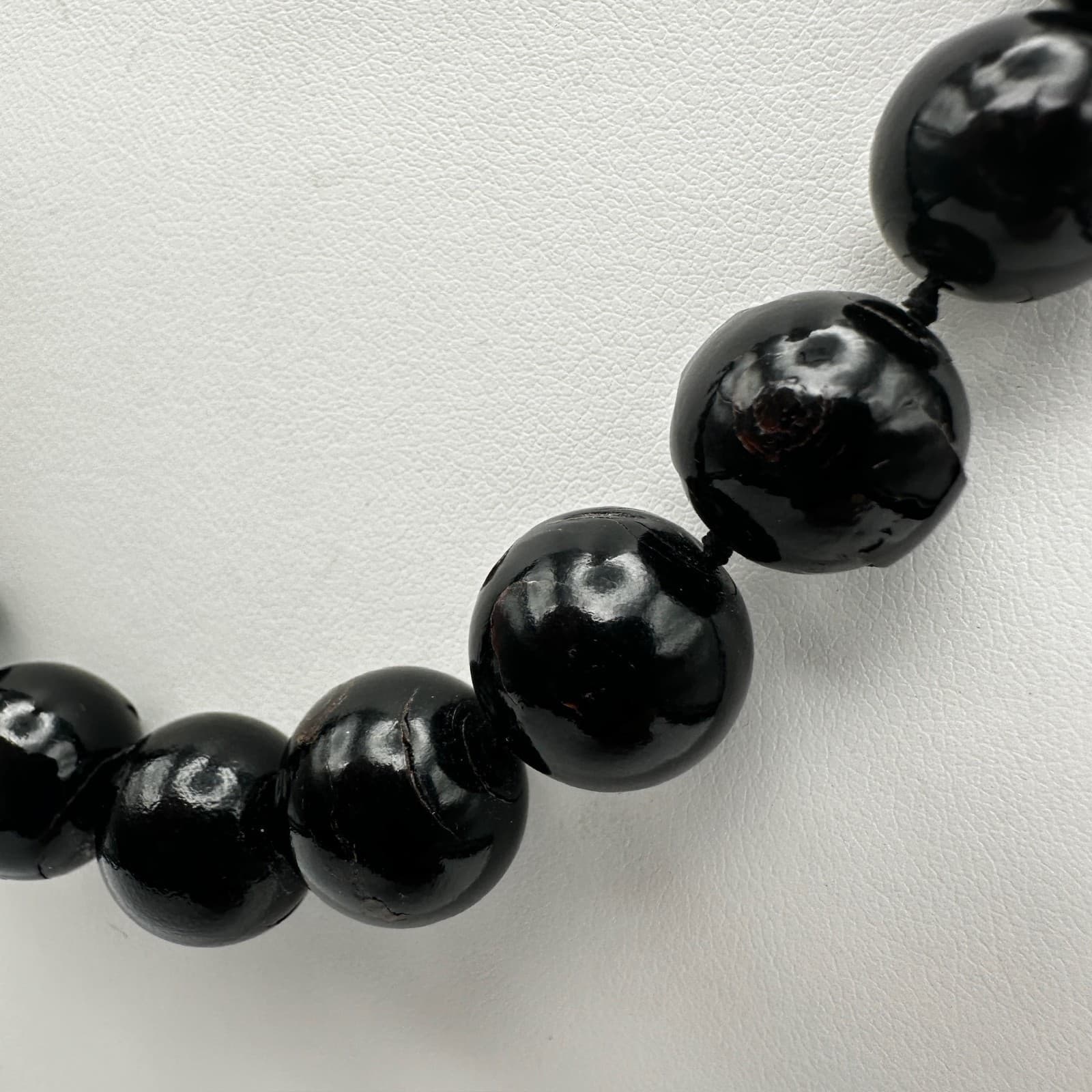 Vintage 90s Black Onyx Glass Beaded Necklace Round Statement Women's Jewelry - Thumbnail 8