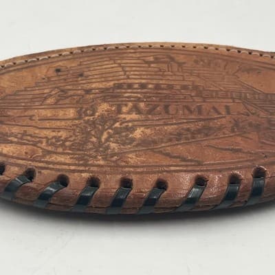 Vintage El Salvador Tazumal Leather Coin Purse Keychain Hummingbird Embossed - Thumbnail 3