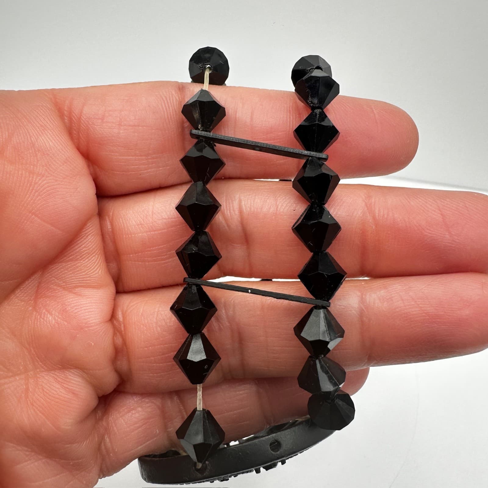 Vintage 80s Black Tone Bicone Beads Stretch Cuff Bracelet Women's Jewelry - Thumbnail 7