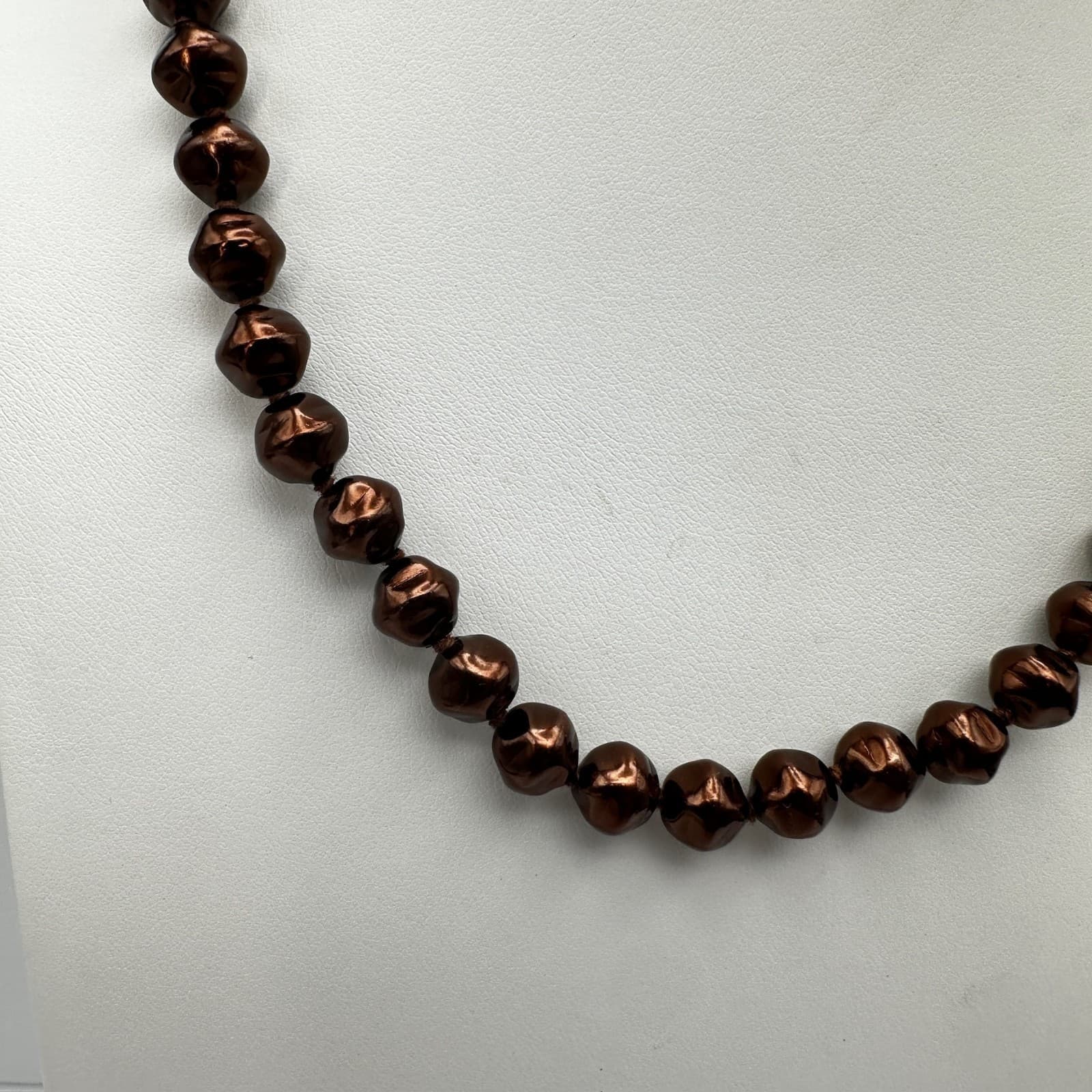 Vintage 90s Bronze Tone Pearl Knotted Necklace Gold Tone Clasp Women's Jewelry - Thumbnail 3