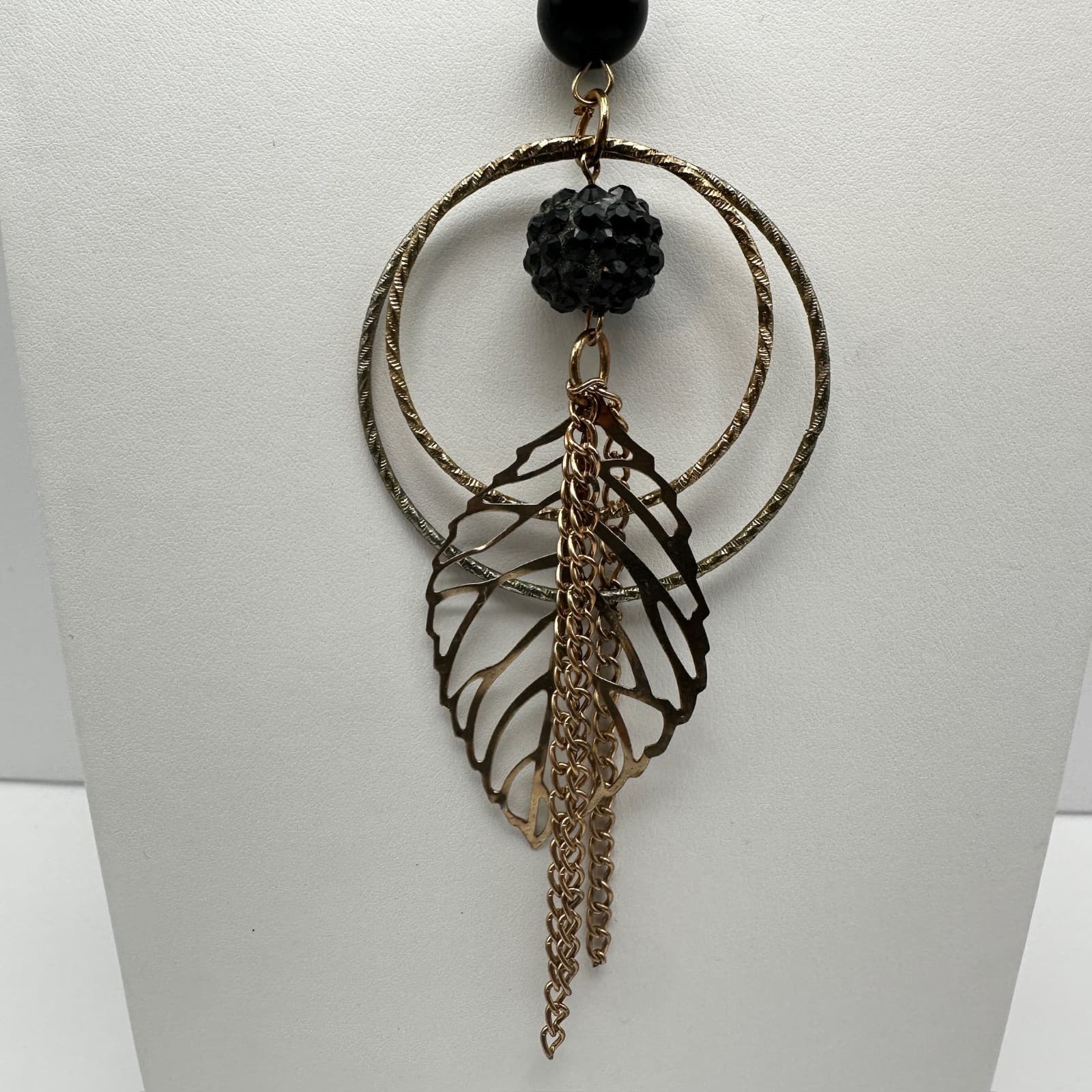 Vintage 90s Leaf Black Double Hoop Pendant Necklace Gold Tone Women's Jewelry - Thumbnail 2