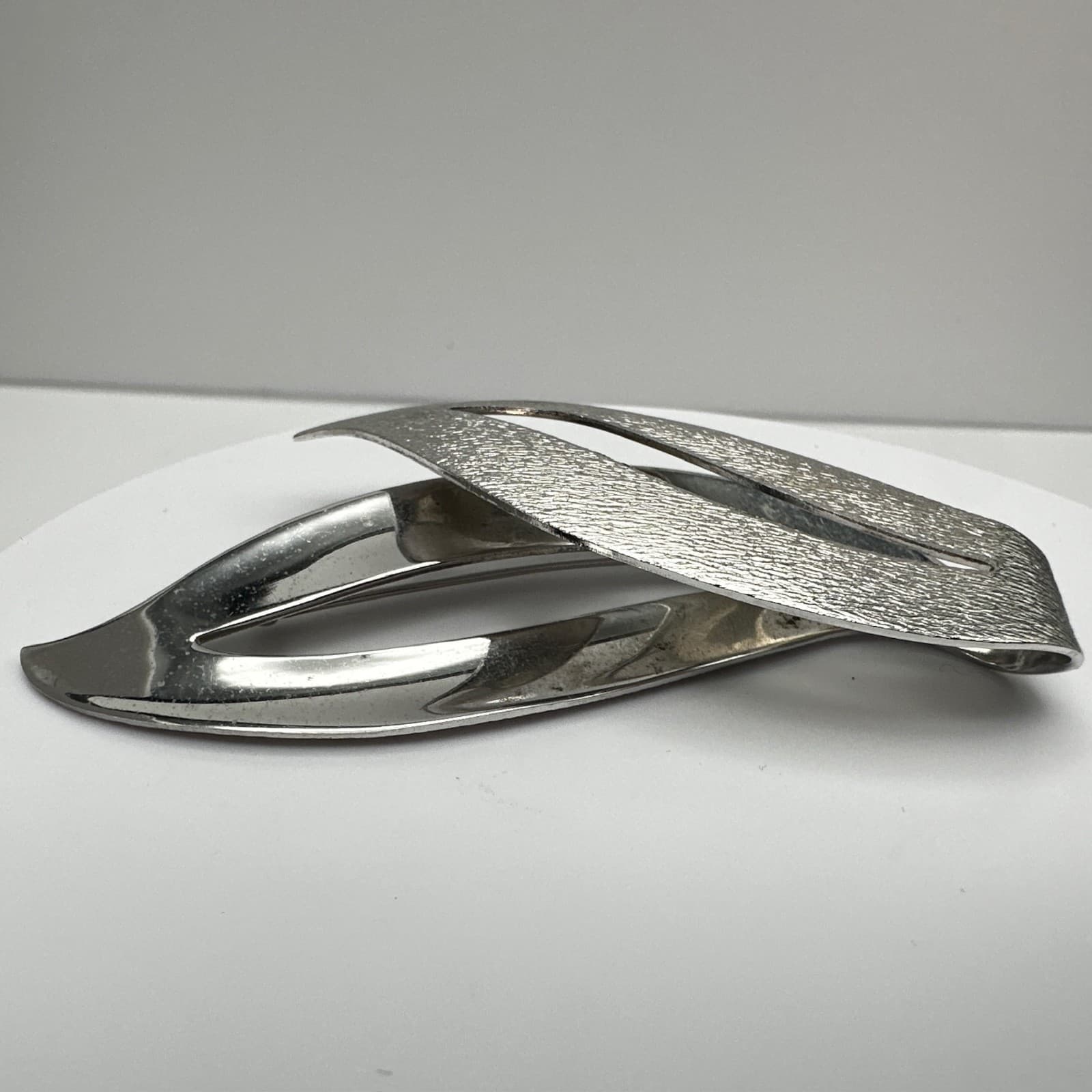 Vintage 80s Textured Abstract Leaf Brooch Pin Silver Tone Women's Jewelry - Thumbnail 3