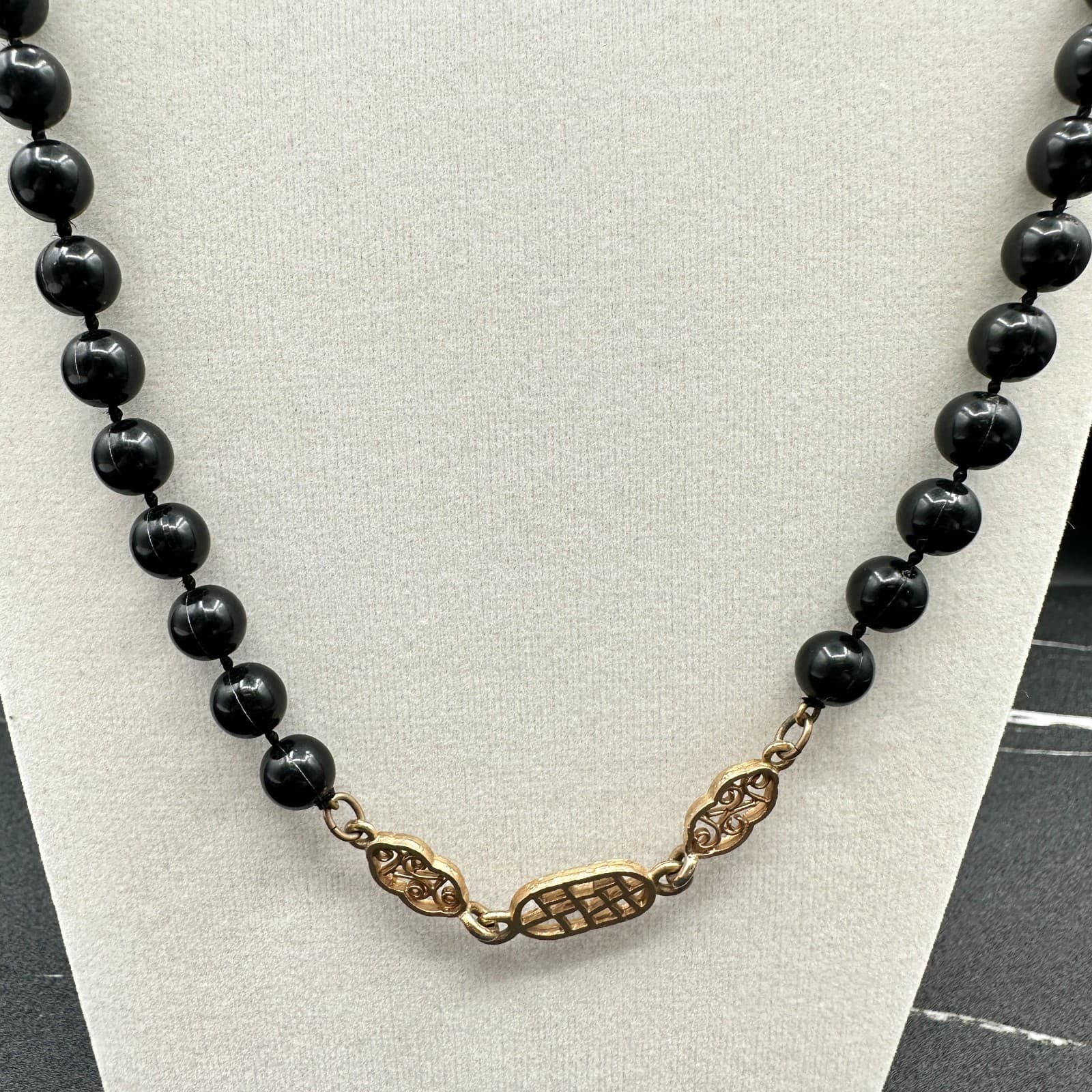 VTG 90s Black Beaded Necklace Strand Gold Tone Art Deco Clasp Flapper Style - Thumbnail 2